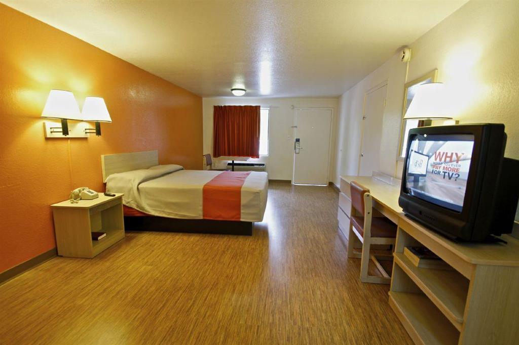Motel 6-Raleigh, Nc - Кэри Номер фото