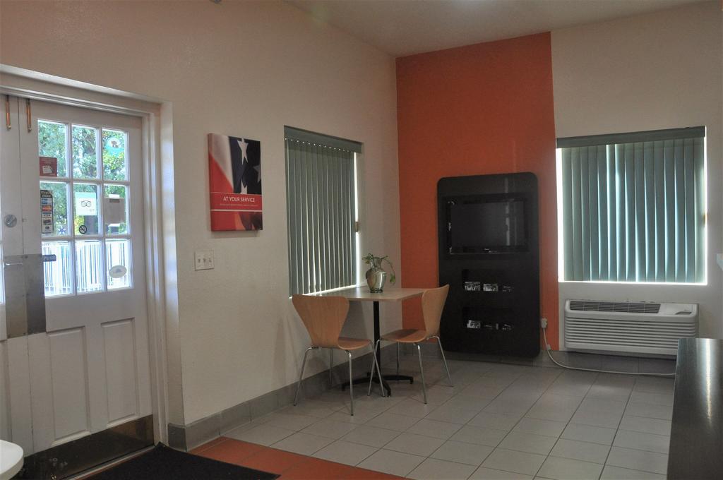 Motel 6-Raleigh, Nc - Кэри Экстерьер фото